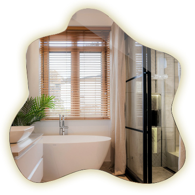 Spegel i form av en fläck LED-belyst