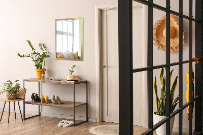 Stor spegel med guldram elegant design
