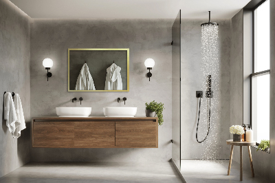 Stor spegel med guldram elegant design