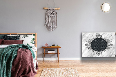 Magnetiskt radiatorskydd Quiltat mönster på marmor