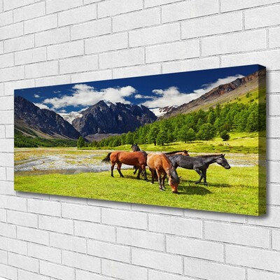 Fototryck canvas Berg Träd Hästar Djur