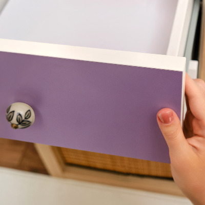 Självhäftande möbelfolie Violett