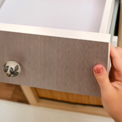 Kontaktplast Bruna linjer