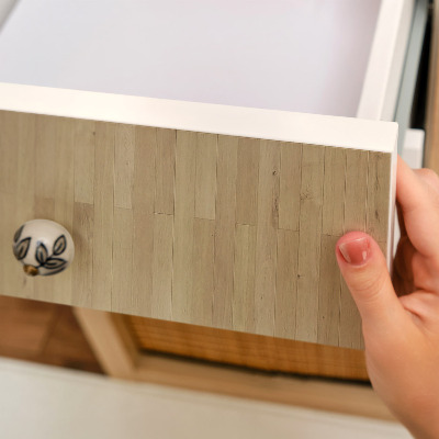 Självhäftande möbelfolie Träig elegans