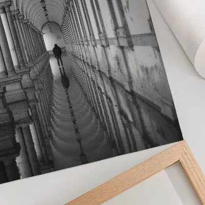 Poster monokromatiskt symmetriskt arkitekturperspektiv