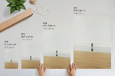 Poster minimalism med motiv av fred, ensamhet, strand, reflektion och vatten