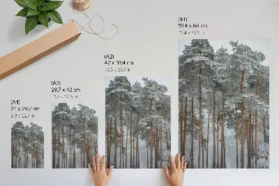 Affisch med motiv av vinterskog med snöklädda träd