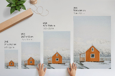 Dekorativ väggaffisch Orange hus snöiga berg minimalistisk ram
