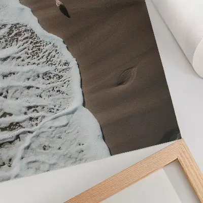 Poster Avkopplande strand med sand och vågbrus
