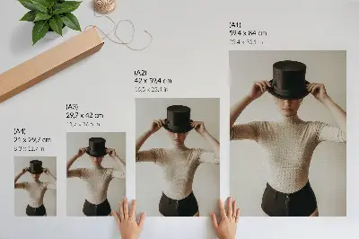 Dekorativ väggaffisch retro elegans med cylinderhatt i minimalistisk stil