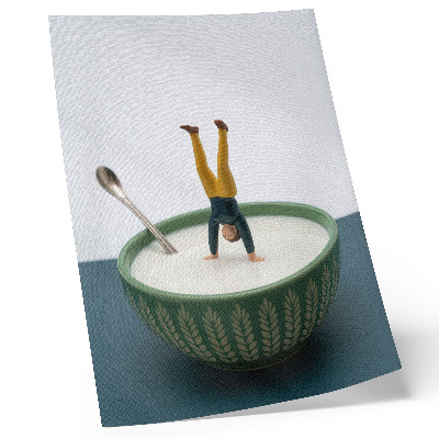 Poster Figur i en skål med mjölk med gröna blad