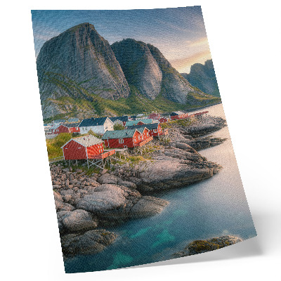 Dekorativ väggaffisch Charmiga stugor, ett lugnt hav och majestätiska berg