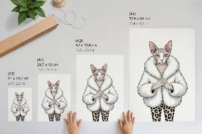 Poster katt i pälskappa och leopardmönstrade byxor