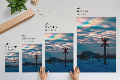 Poster Atmosfäriskt vinterlandskap, färgglada moln, ensamt tecken