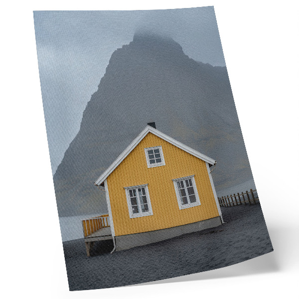 Hållbar väggposter Gult hus berg minimalism enkelhet fred