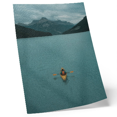 Hållbar väggposter Turkos sjö kajakpaddlare berg fredlig harmoni