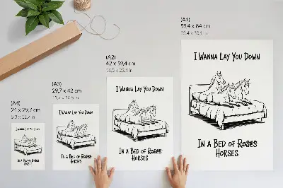 Affisch svartvit illustration med djur och humoristisk text