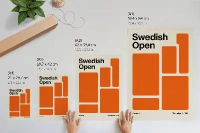Dekorativ väggaffisch orangea rektanglar på en krämfärgad bakgrund
