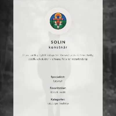 Väggaffisch svartvit häst i skogsmiljö