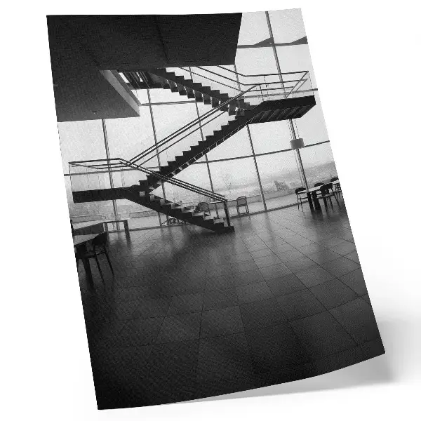 Hållbar väggposter moderna trappor med geometrisk elegans