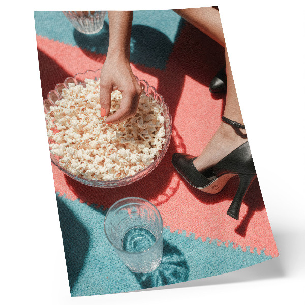 Hållbar väggposter Färgglad matta popcornglas elegant figur