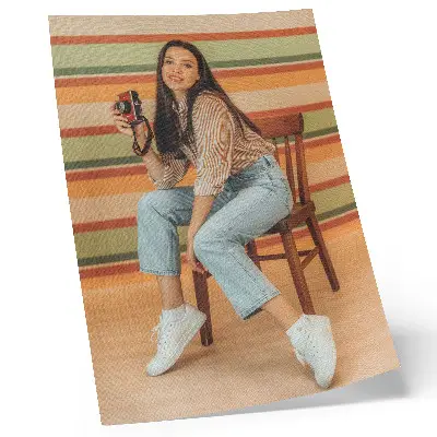 Hållbar väggposter med retroinspirerat motiv av positiva vibbar och horisontella ränder