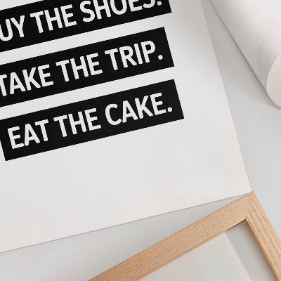 Hållbar väggposter Bokstäver på svart bakgrund, inspirerande typografi