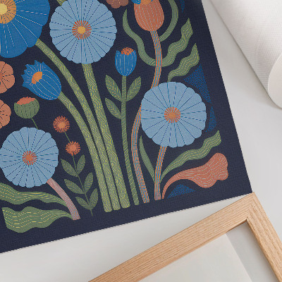 Hållbar väggposter Blå blommor, orange accenter, marinblå bakgrund