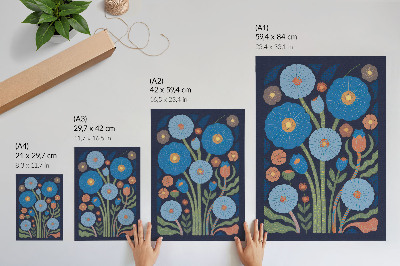 Hållbar väggposter Blå blommor, orange accenter, marinblå bakgrund