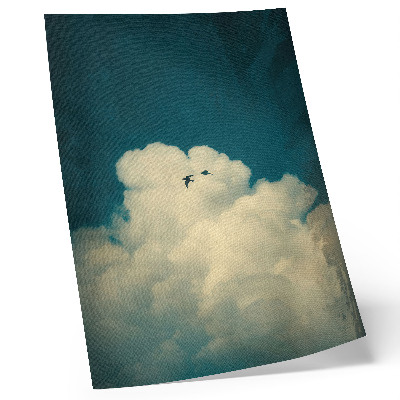 Poster Vita moln turkos himmel två fåglar rymden