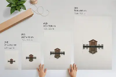 Väggaffisch minimalistisk trästuga vid vattnet