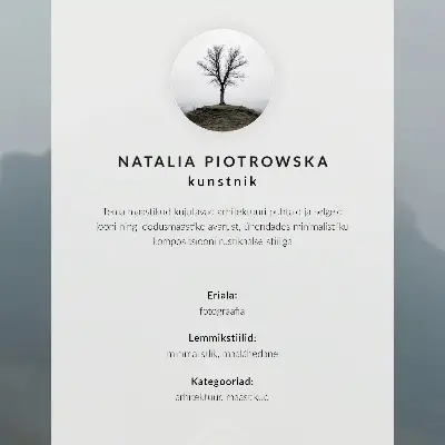 Väggaffisch minimalistisk trästuga vid vattnet