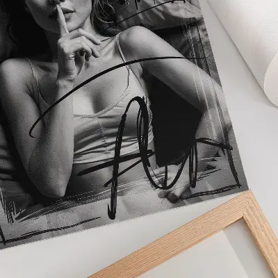 Poster svartvita graffitifigurer med dynamiska linjer