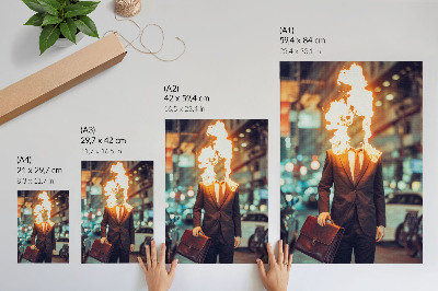 Affisch Elegant man med huvudet i brand i staden