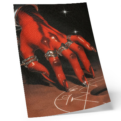 Hållbar väggposter Röd hand med ringar på en bakgrund av symboler