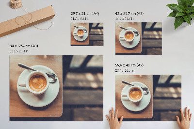 Poster till sovrum En kopp espresso på ett träbord, kontraster