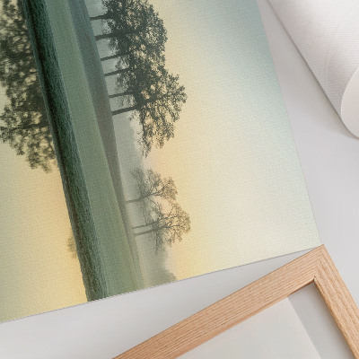 Stilren väggposter Lugn vattenyta, reflektion av träd, mjuk dimma
