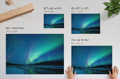 Poster till sovrum Aurora Borealis över en frusen sjö på natten