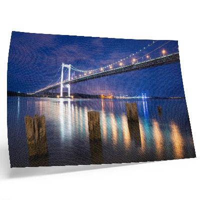 Stilren väggposter Bro natt glöd vatten reflektion harmoni