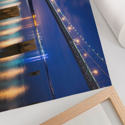 Stilren väggposter Bro natt glöd vatten reflektion harmoni