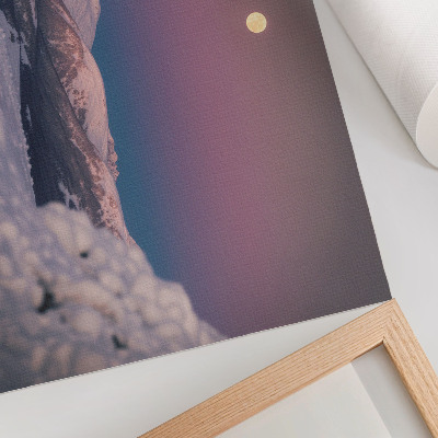 Poster Snötäckta berg pastellrosa måne