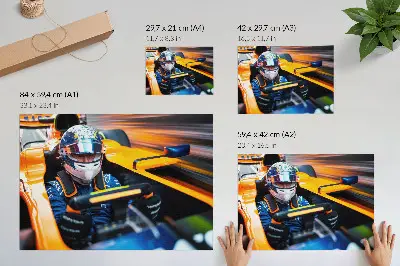 Poster till sovrum en racerförare i en bil med full fart och energi
