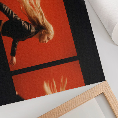 Poster till sovrum Tre skott av löpning, röd bakgrund, modern energi