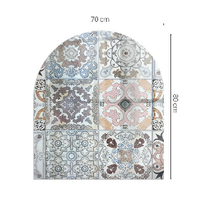 Glasskiva under kamin halvoval Mosaikmönster i kakelplattor