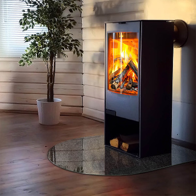 Glasskiva under kamin halvoval Stenens ytstruktur
