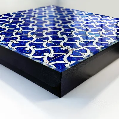 Nyckelbox med geometriska plattor
