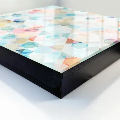 Nyckelbox med geometriska mönster
