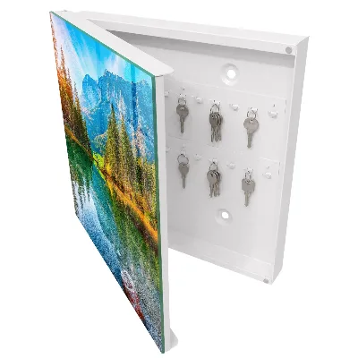 Nyckelskåp med motiv av bergslandskap