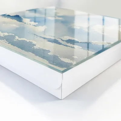 Nyckelskåp med motiv av moln på himlen