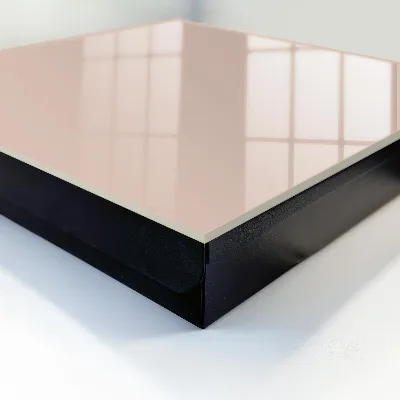Nyckelbox i beige rosa utförande